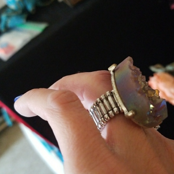 Purple druzy ring - Picture 3 of 8